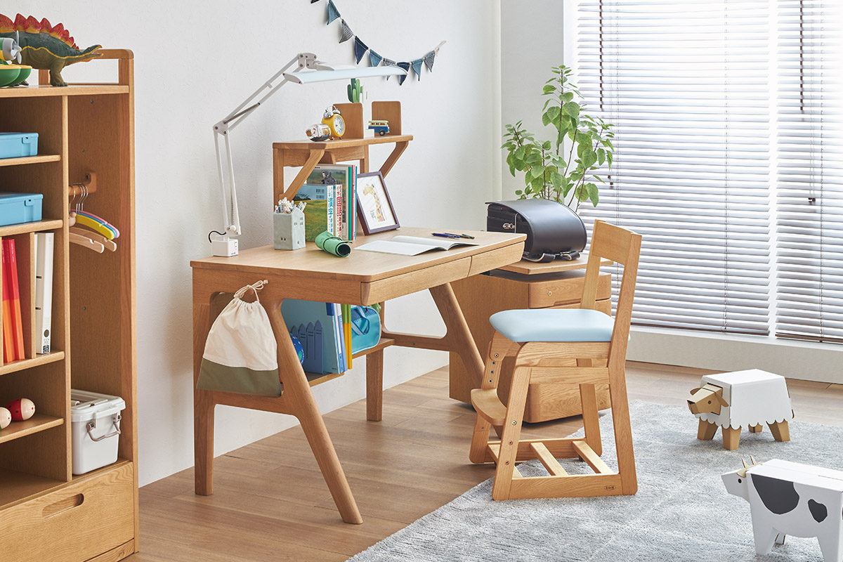 No.09デスク｜製品一覧｜浜本工芸株式会社 