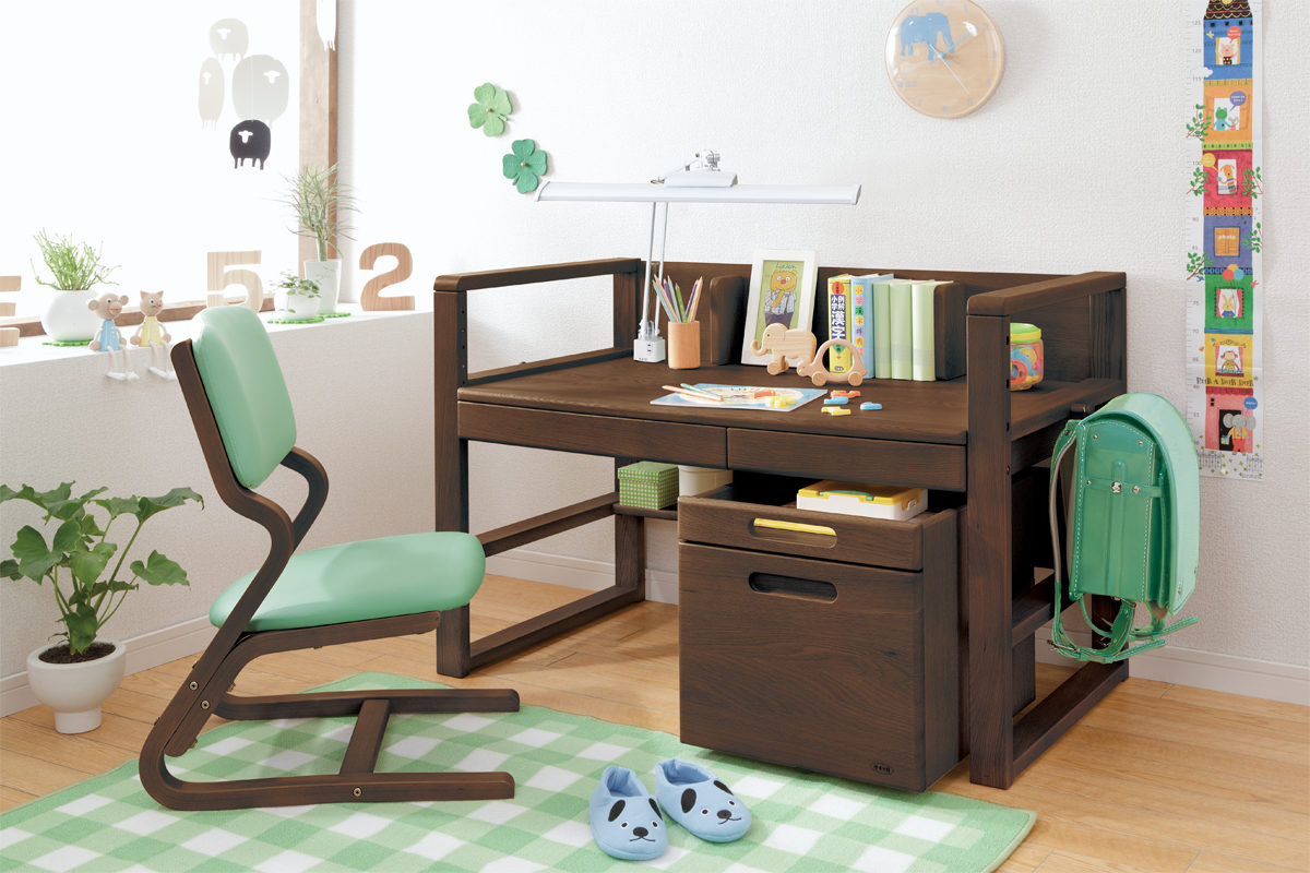 【C0356】★浜本工芸★学習机★勉強机★キャビネット付★本立て付★椅子付★４点セット★ 浜本工芸 学習机 本立て チェア キャビネット付 勉強机 大阪市内 引取