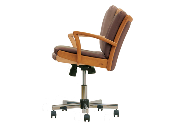 重厚なデスクに合う上質なデザインの書斎椅子 DSA-1000WH・BR｜書斎 