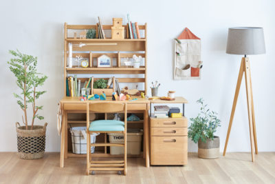 天板を拡張できる多機能モデル｜No.32デスク｜学習デスク｜製品一覧